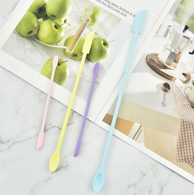 Spatule en silicone à manche l - Commercial Kitchen Products avis et prix